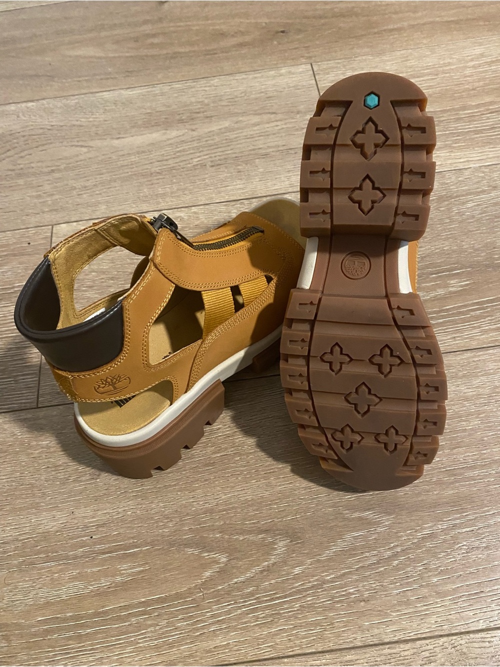 Timberland Tan Suede Women's Boot Sandals - Picture 5 of 7